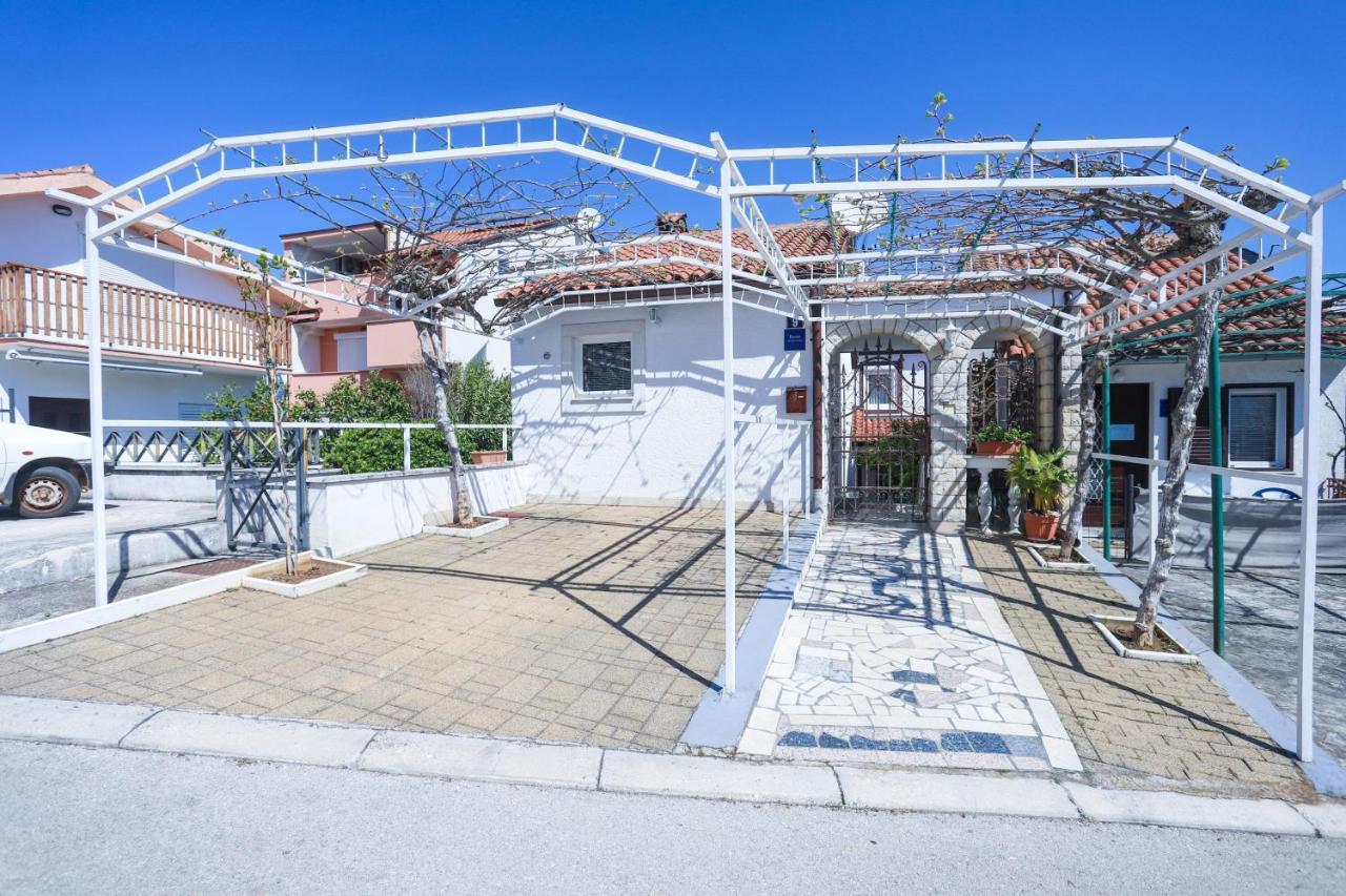Apartment Ivica بوريتش المظهر الخارجي الصورة